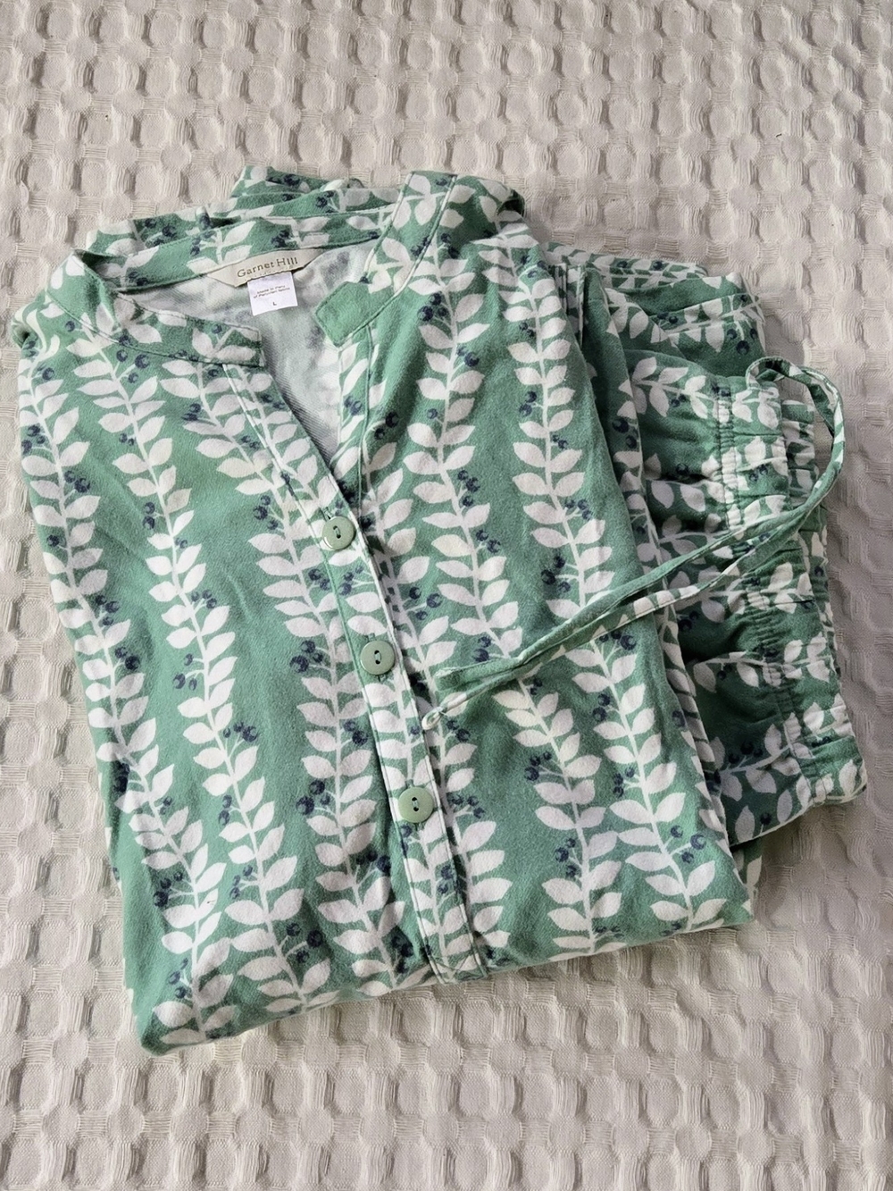 Garnet Hill Mint Green Leaf-Print Button Pajama Top and Pants